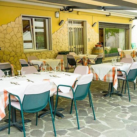 Albergo Olivo Belluno Veronese Dış mekan fotoğraf