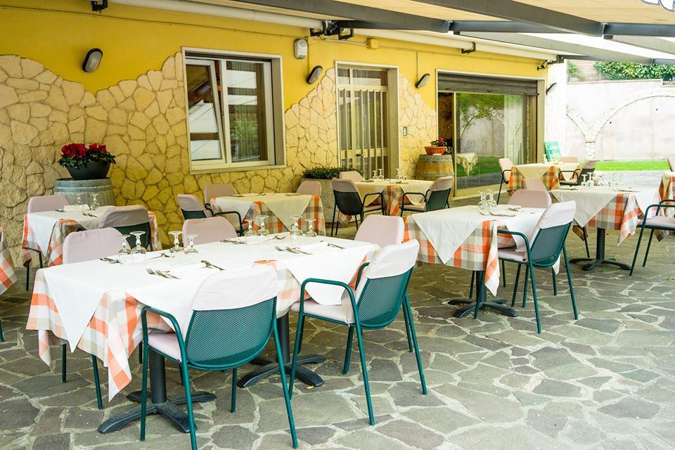 Albergo Olivo Belluno Veronese Dış mekan fotoğraf